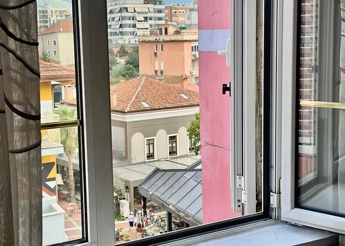 Soraya - New Bazaar Tirana